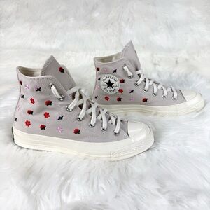 Converse Chuck 70 High Sneakers in Floral Embroidery Desert Sand